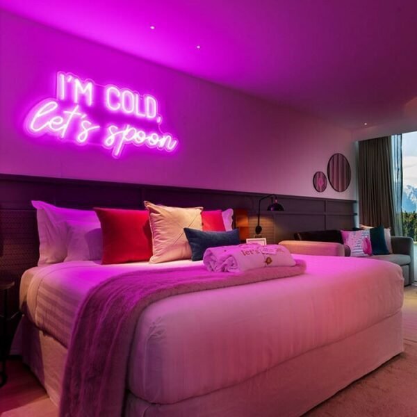 I'm cold let's spoon neon sign